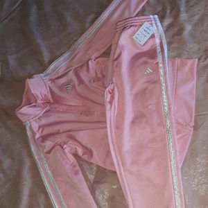 Kids 6x Adidas sweatsuit
